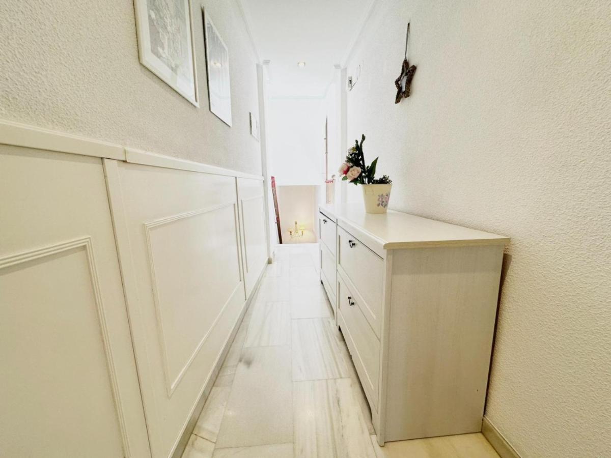 Apartamento Jardines De Colon Apartment Kordoba Bagian luar foto